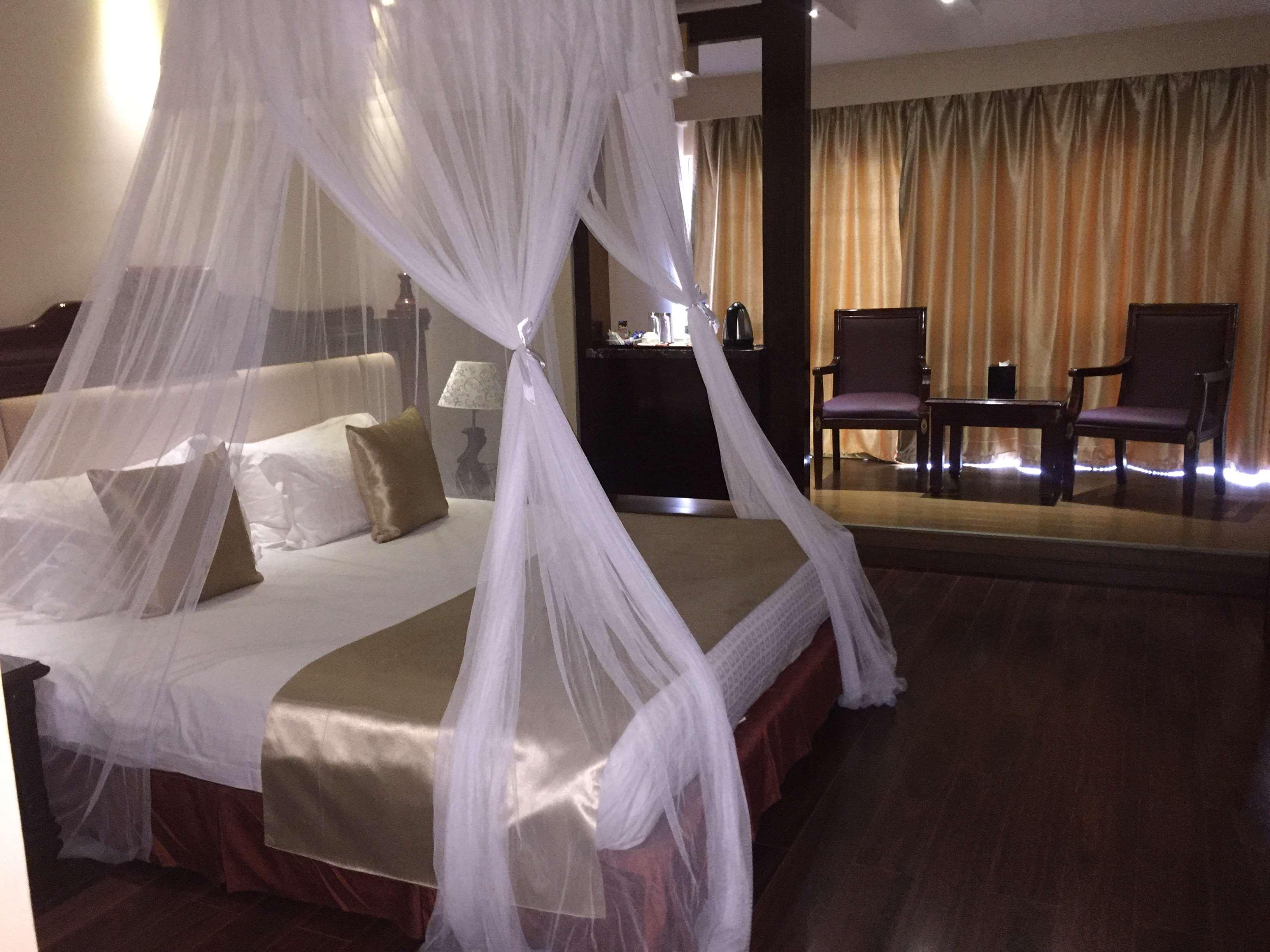 Best Western Plus Paramount Hotel Лусака Екстер'єр фото