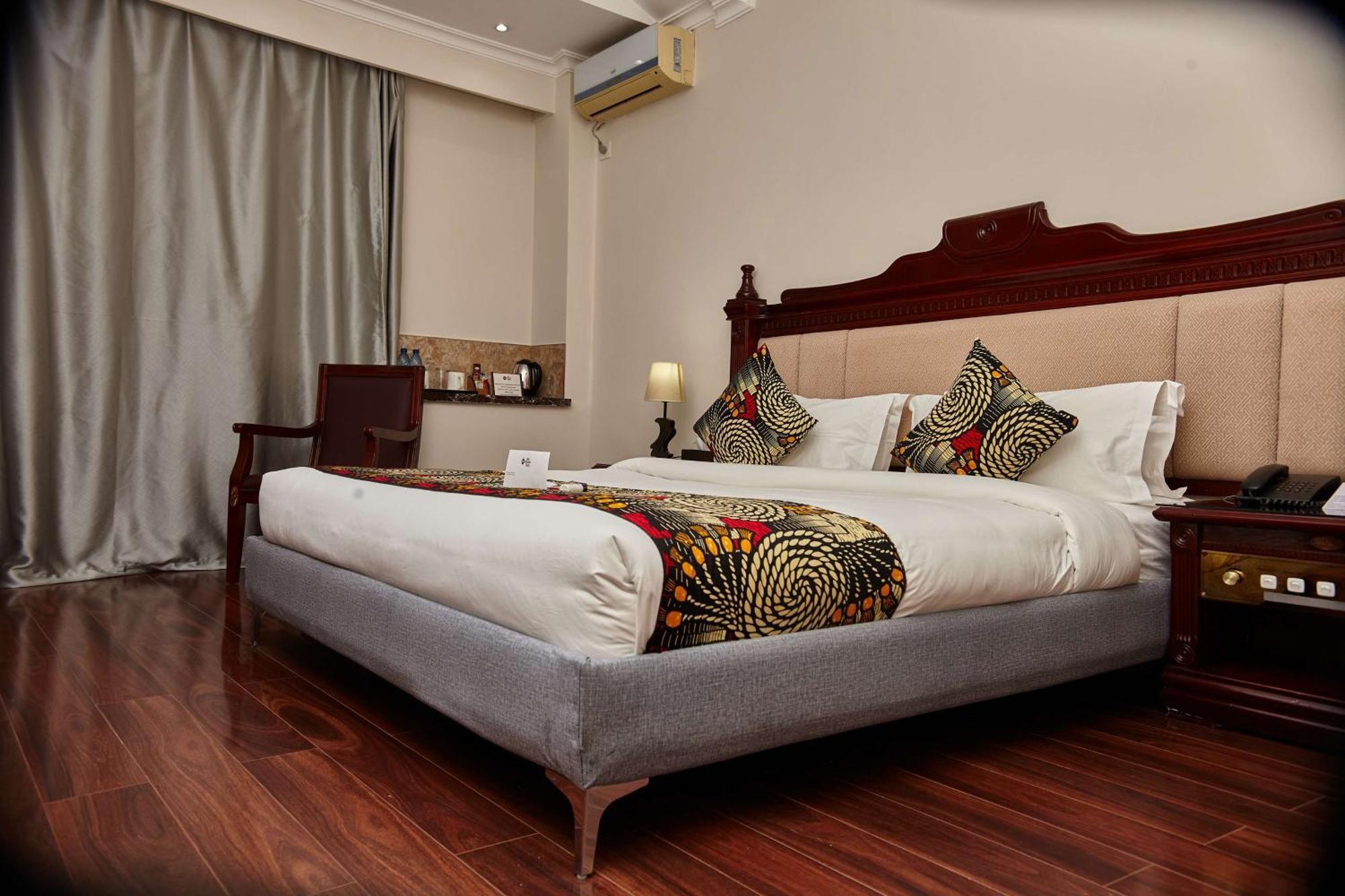 Best Western Plus Paramount Hotel Лусака Екстер'єр фото