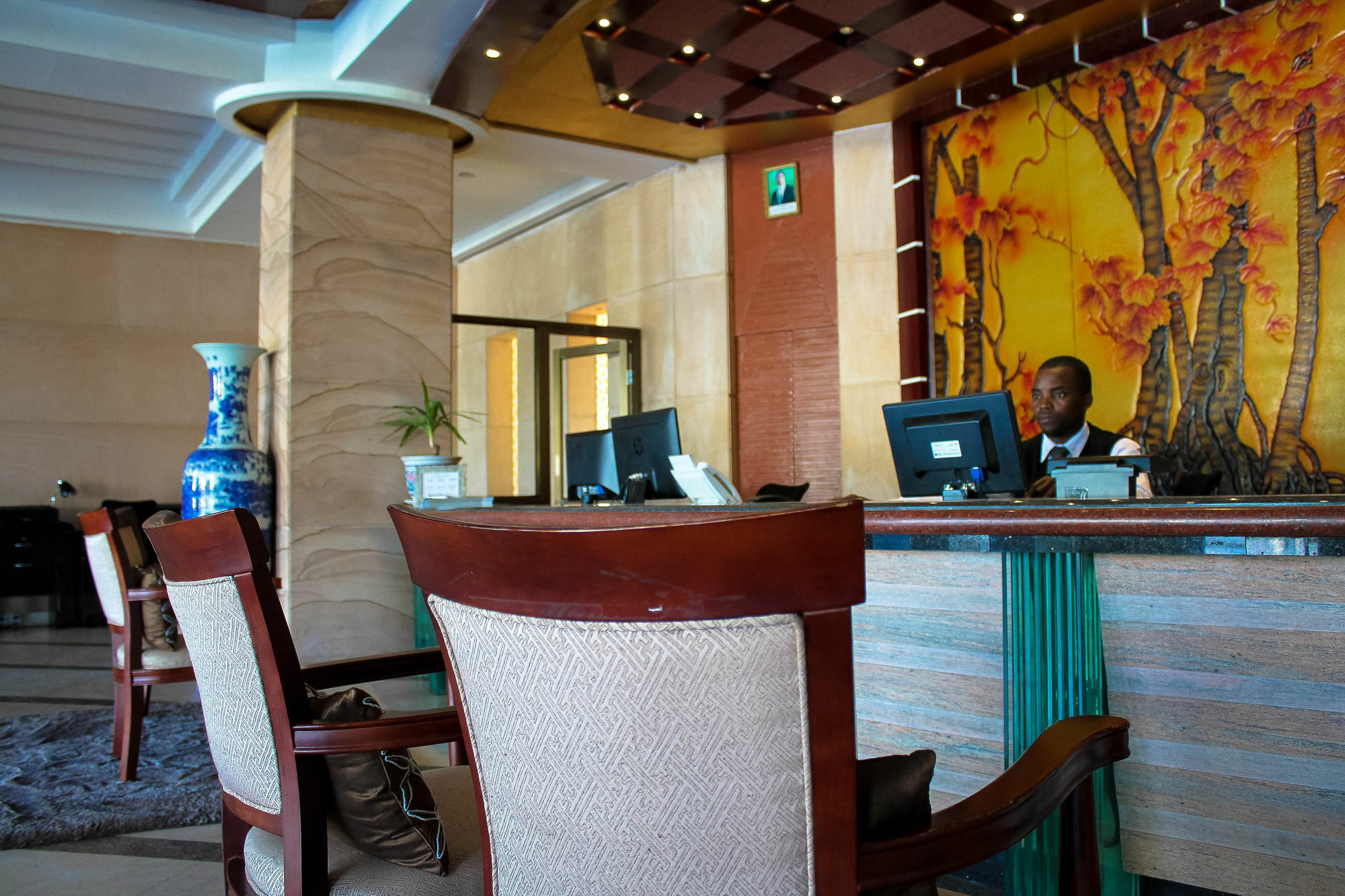 Best Western Plus Paramount Hotel Лусака Екстер'єр фото