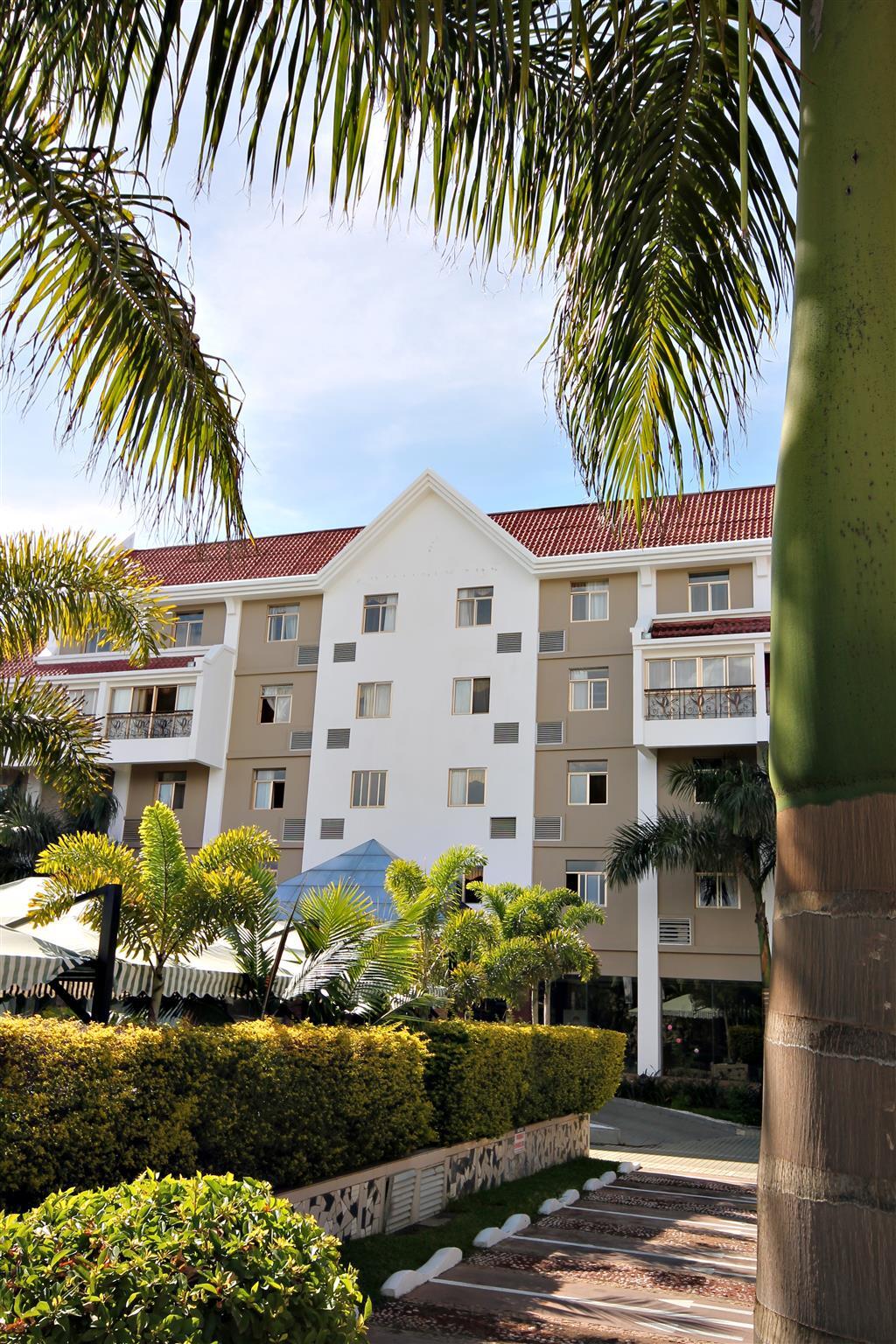 Best Western Plus Paramount Hotel Лусака Екстер'єр фото